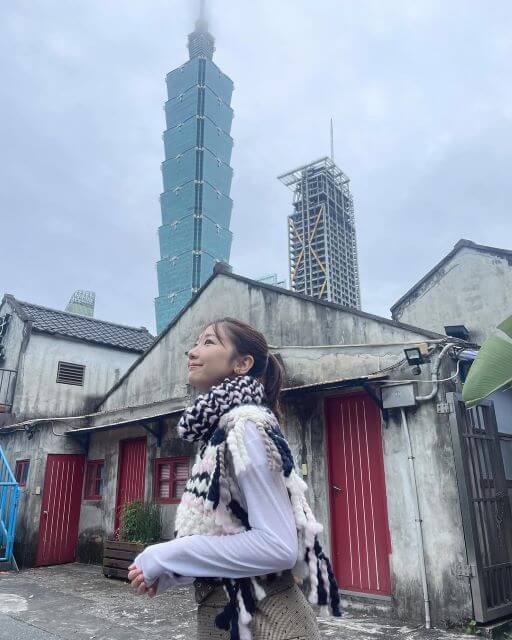 柏木由紀 in 台湾！歴史とモダンが交差する絶景ショット