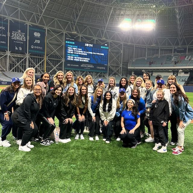 ドジャース奥様会に大谷の妻・田中真美子の姿も