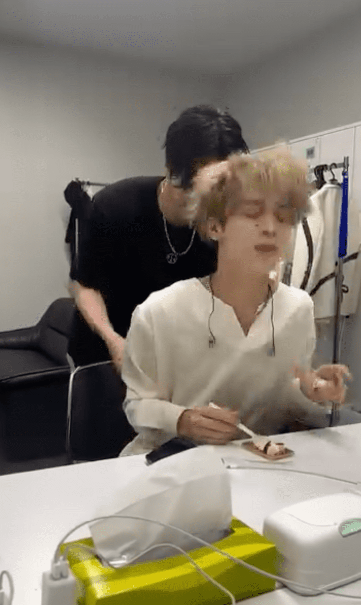 timelesz・菊池風磨、メンバーの松島聡といちゃいちゃ(？)