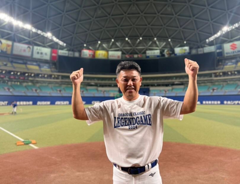 あの監督が久しぶりのドラゴンズのユニフォームにテンション上がる！