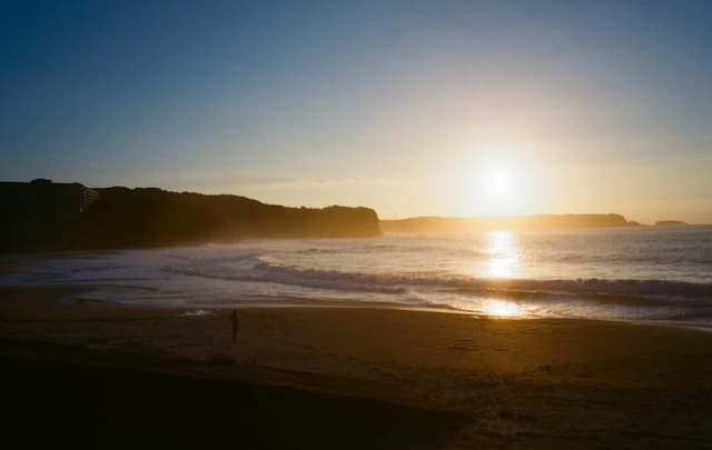 小松菜奈が新年のご挨拶！2025年初のインスタ更新にファンからいいね殺到