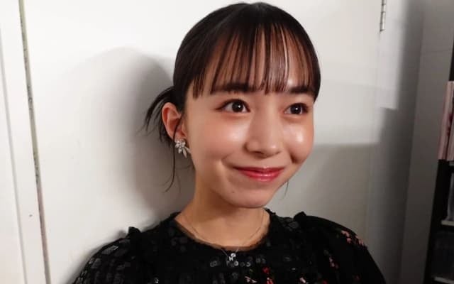 「いげちゃんを見るにはサングラスが必要ですね」井桁弘恵の“つやんつやん”オフショットにファンからコメント続々