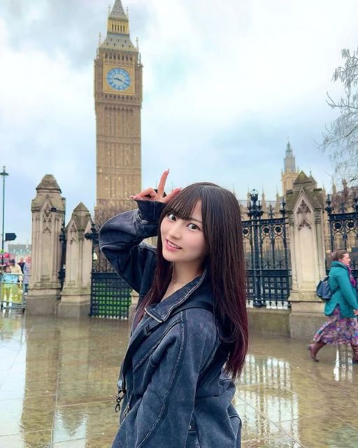 #ババババンビ 宇咲、「コナンの影響で」訪れたロンドン超有名観光スポットバックに笑顔でパシャリ！