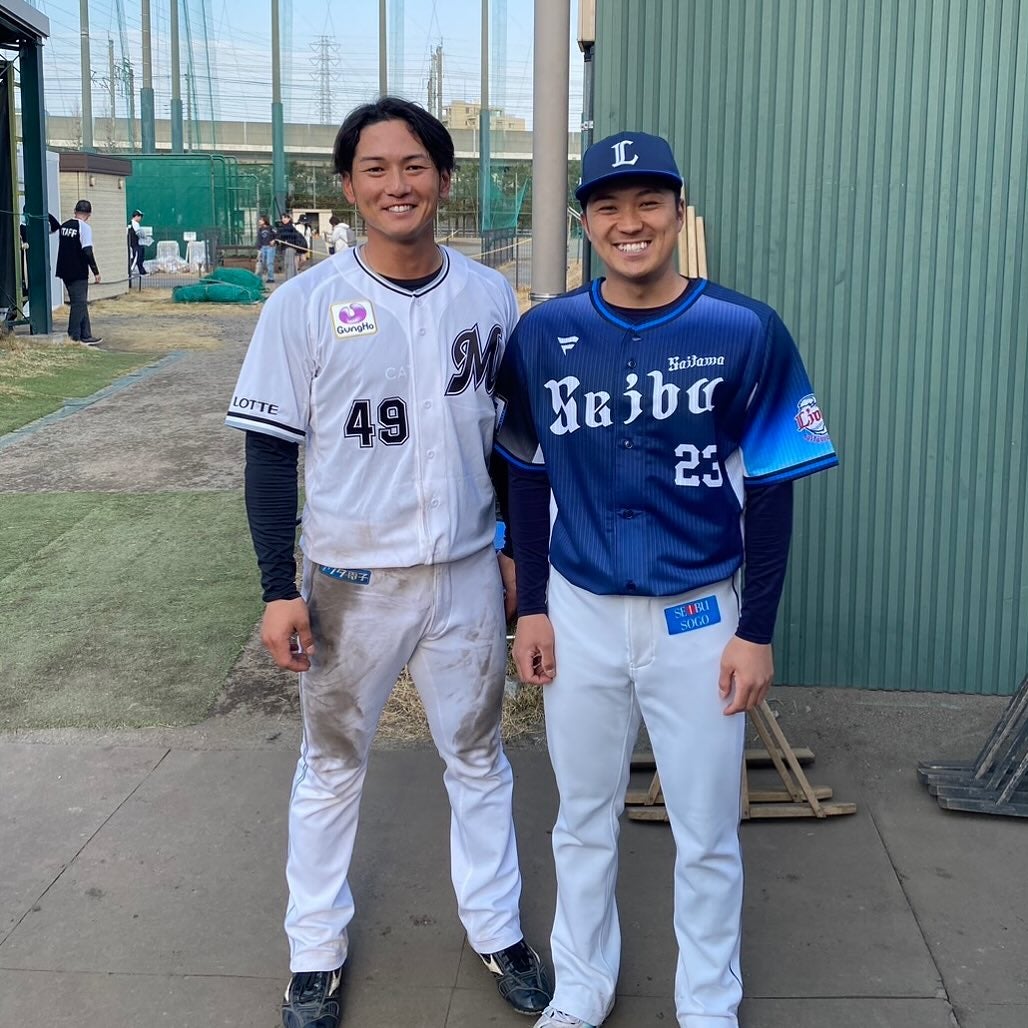 千葉ロッテの"イケメンルーキー"が元バッテリーと再会果たす