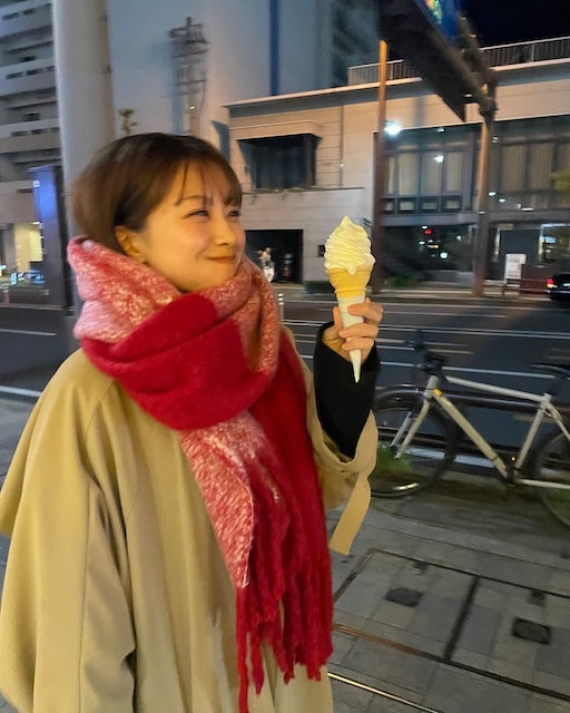 「冬でも締めはアイス」元欅坂アナウンサーの最新ショットが可愛すぎると話題に！
