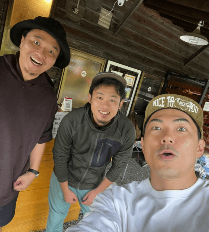 キャンプ芸人 たけだバーベキュー、北軽井沢でキャンプ場を“はしご”する充実の1日！