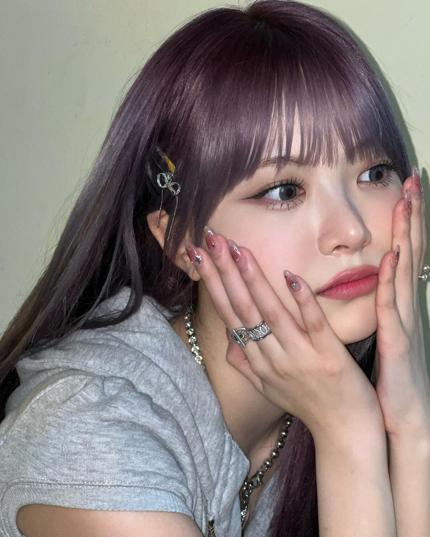 LE SSERAFIM・ウンチェ 投稿にファンから「かわいい」が溢れる💜