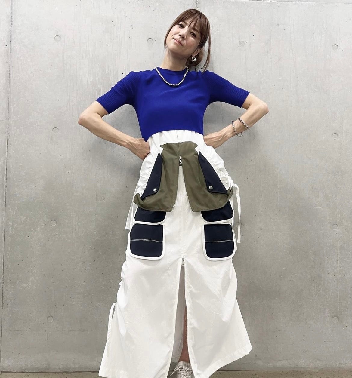 「勝利の女神！」hitomi、大分トリニータの応援⚽