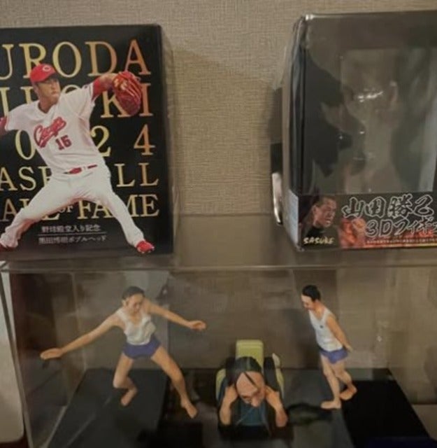 アンガールズ田中が3つのレジェンドフィギュアを並べる！