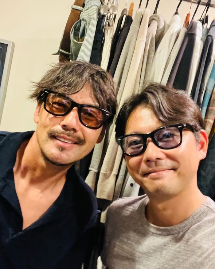 あの元サッカー日本代表が今井翼との豪華ツーショットを公開！「#親友」