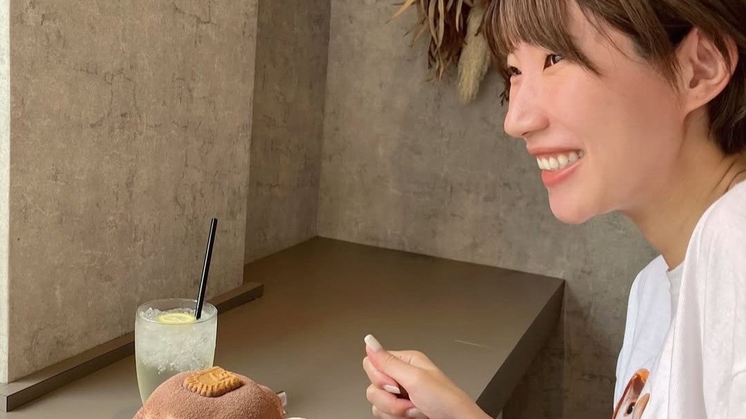 “反則級の笑顔” 美女アスリートが魅せた甘すぎるパンケーキショット