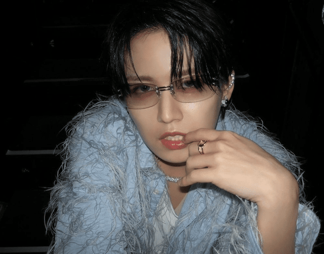 “あの”超人気アイドルグループの王子様が、イケメンすぎるショットを披露！！