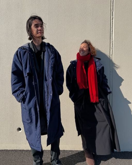 RIKACO、久々一緒に仕事の息子とツーショット！長身イケメン見上げる母の顔にファンほっこり