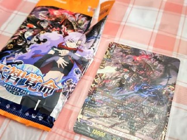 「でたああああ」声優 西尾夕香がトレカで豪運を発揮！