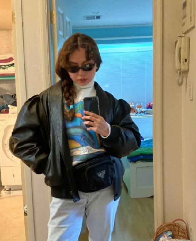 おしゃれで憧れのママ！Pecoが最新ファッションを公開