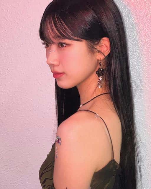 LE SSERAFIM・カズハの前髪ありショットが”あのドラマのヒロイン”にそっくりだと話題に！