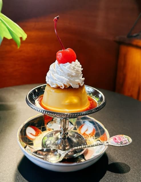 コーヒーが待ち遠しくなるプリンが話題！声優・茅野愛衣の投稿が「美味しそう」と話題に！