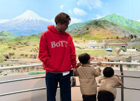 山中亮輔、久しぶりの「リニア・鉄道館」訪問！鉄道愛は健在！