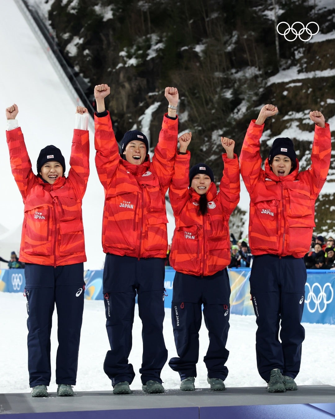 【ミラノ五輪】ジャンプ混合団体で日本が銅メダル 高梨沙羅が4年前の失格からリベンジ