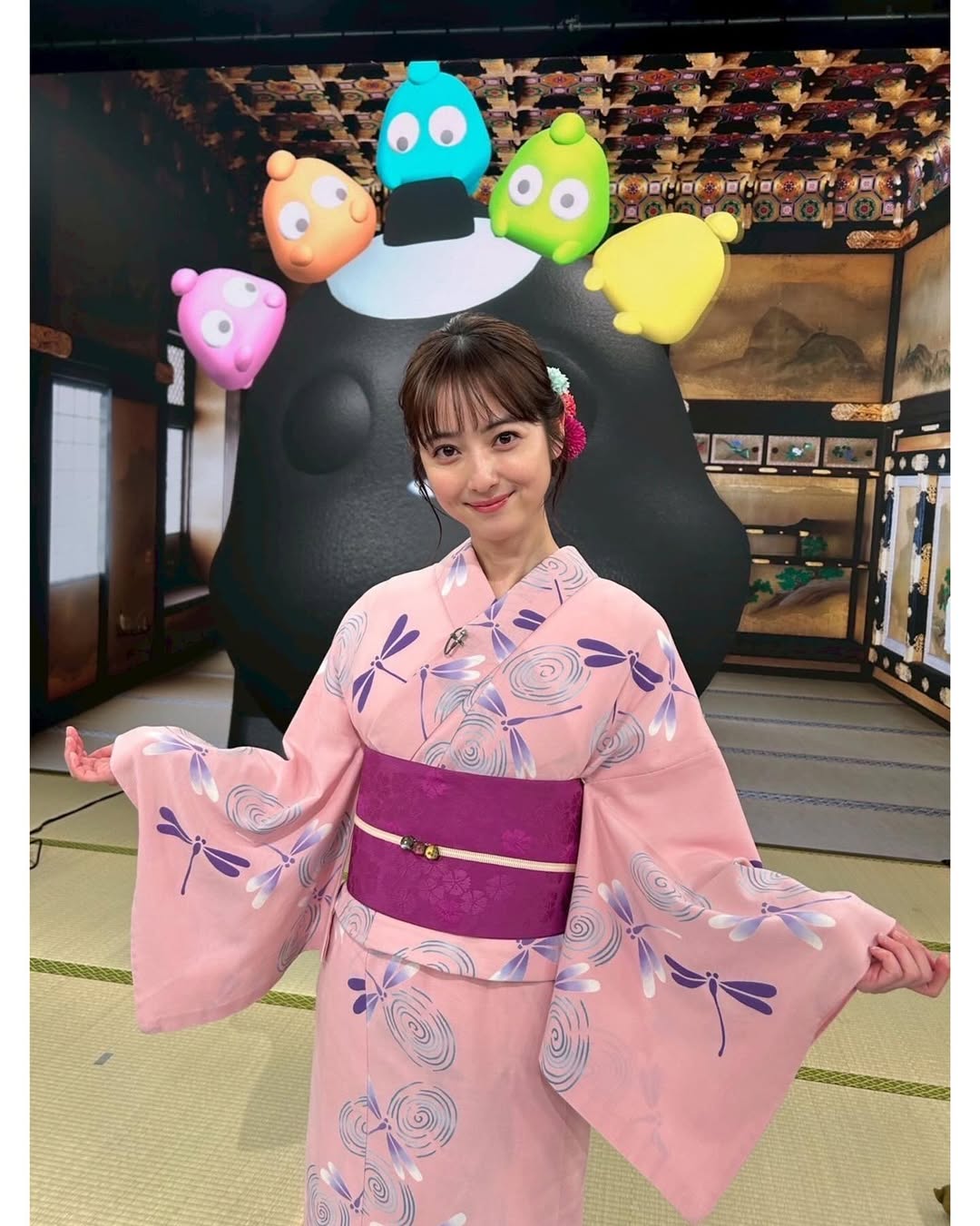 「ザ・浴衣美人」佐々木希、夏らしいピンク色の浴衣姿をファンに大公開！