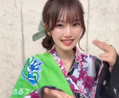 『俺の～～りりちゃん！！』サッカー美女子、激カワモーションで”三度の飯より・ムービー”を披露！ファンときめき状態