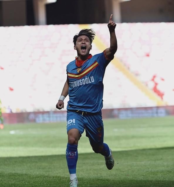 松木玖生、シーズン終了を報告「来季はもっといい報告ができるように」