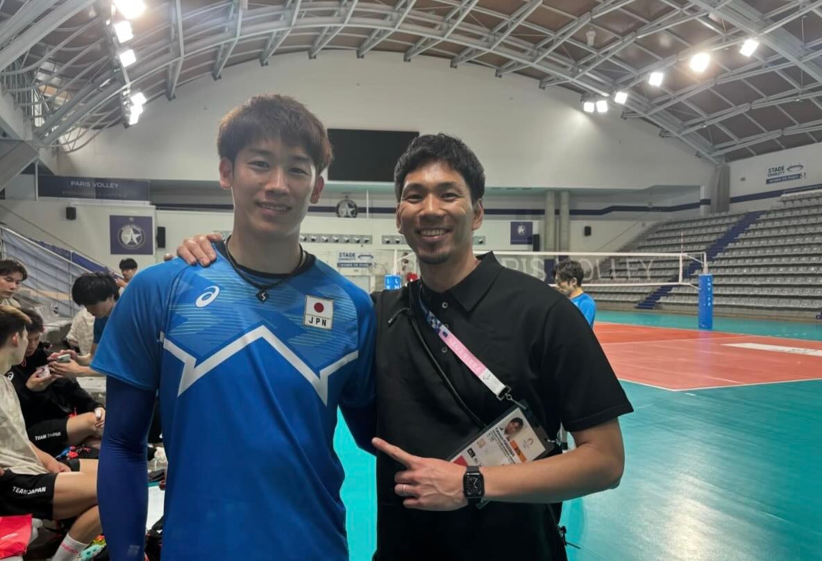 元バレーボール・福澤達哉　代表選手とのショット公開