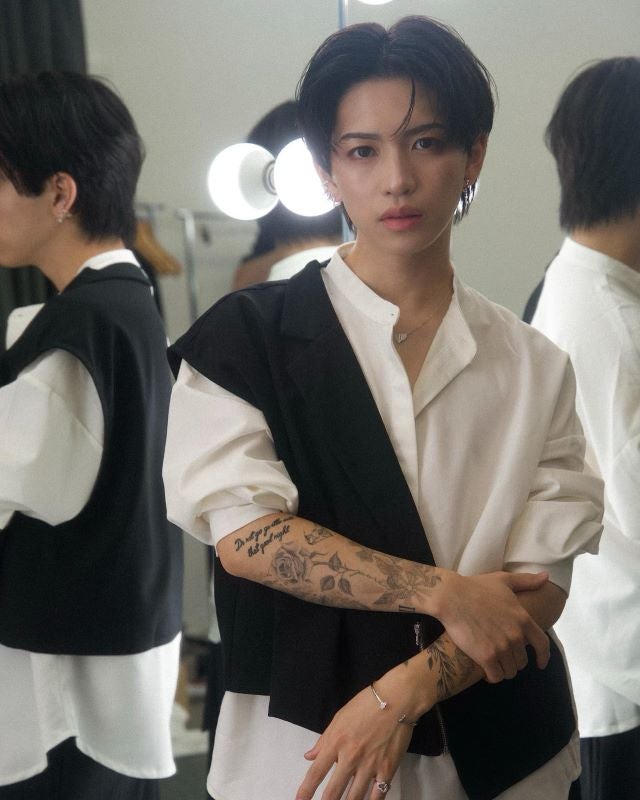 元キンプリ・岩橋玄樹　両腕タトゥーびっしりで大人の色気全開💞