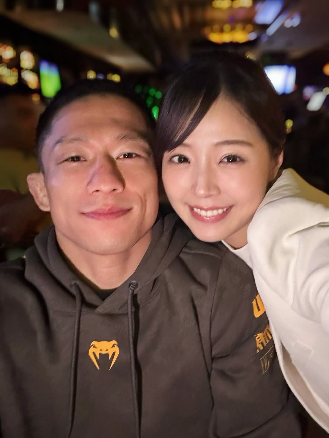 強すぎる旦那と美しすぎる妻　堀口恭司の勝利を最前列で支えた“想い”