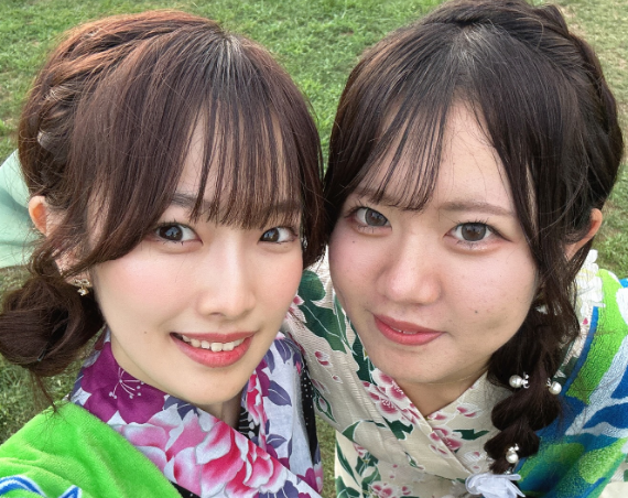 「二人で行く試合が最強で最高だね！」サッカー美女子、浴衣姿で”晴れやか・ダブルビューティーショット”を披露！「浴衣美人」