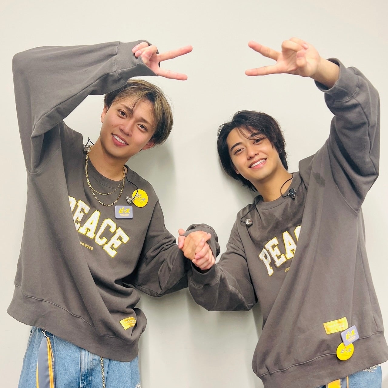 キンプリ永瀬廉&髙橋海人の可愛すぎるオフショットが話題✨😍「手繋い