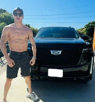 超RIZIN3で大健闘の安保瑠輝也 あの高級車を購入！