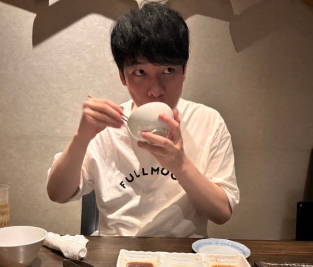 麒麟・川島明、2024年に「おかげで最高の一年でした」と大晦日は焼肉？