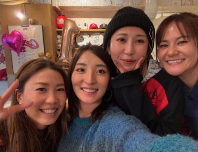 脇元華、夢のようなショット！『尊敬する先輩たちと一緒に』