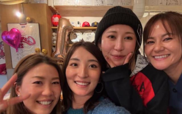 脇元華、夢のようなショット！『尊敬する先輩たちと一緒に』