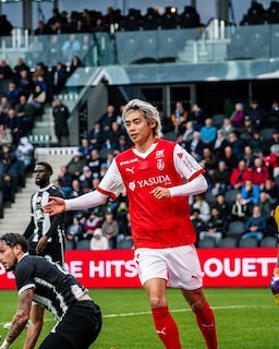 「さすが、ランス兄弟」伊東純也&中村敬斗が共に得点 スタッド・ランスは5戦無敗の快進撃