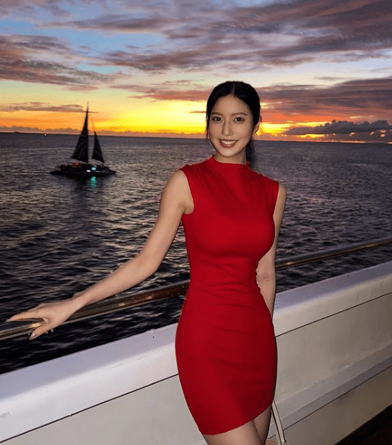 「大美女」阿部なつき、船上のヴィーナスショットを披露！圧倒的美しさにファン感動