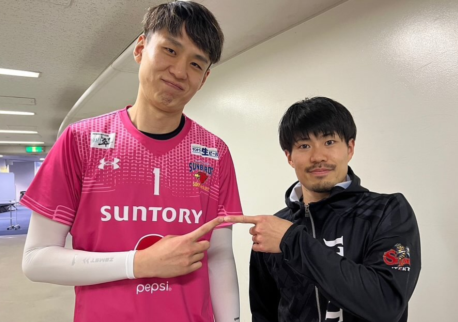 小野寺太志と関田誠大の2Sが可愛すぎると話題に📸「ポーズ照れちゃってこの表情」