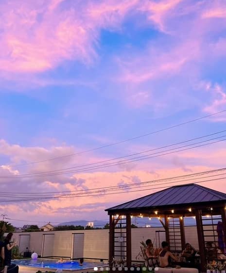 スザンヌ　最高の夏の思い出に感謝　また来年もみんなで！