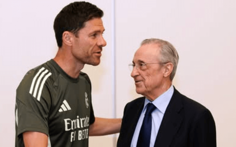 新監督シャビ・アロンソと共に挑む！レアル会長ペレスがフロリダ到着