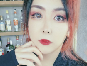 「もう夏のカッコが似合いすぎ」安川結花、爽やかオフショットで今週の予定も告知！