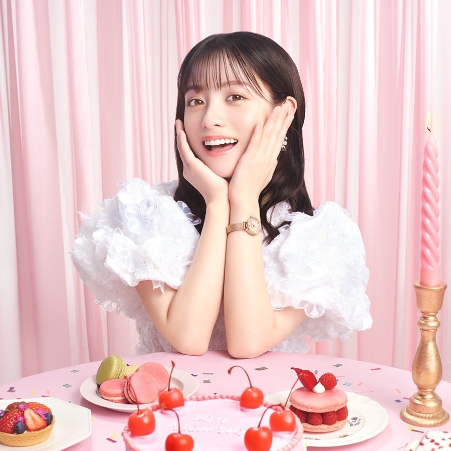 「天使」橋本環奈が腕時計ブランド・Angel Heartの20周年をアピール👼💖