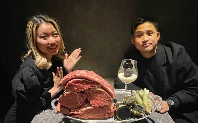 京口紘人、超豪華ディナーを満喫！圧巻の肉タワーにファン驚愕！？