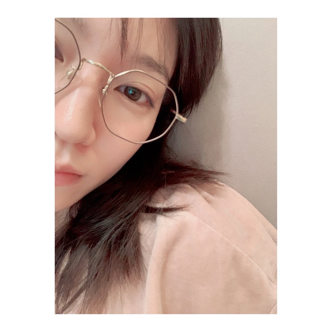 「見惚れちゃう」吉岡里帆さんのメガネショットにファン絶賛👓