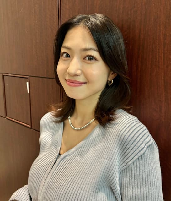中村静香、バラエティ番組出演時のオフショット公開「自然と熱がこもってしまいました。」