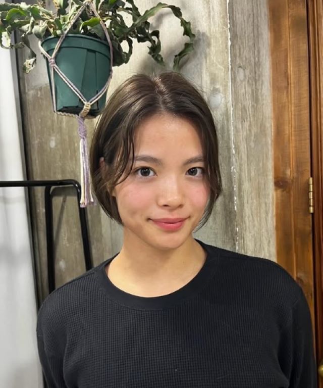 可愛さ倍増！阿部詩がクリスマスにヘアチェンジ