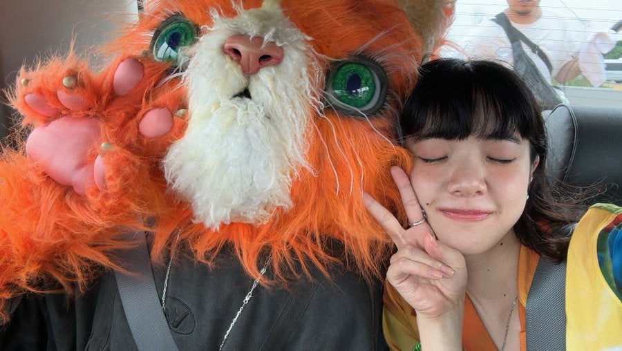 あいみょん「沼男。」謎の男性との密着ショットを公開 ファンはジェラシー「代われそこ」