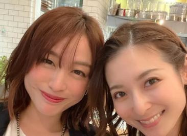 新井恵理那、住田紗里アナと映画『ウィキッド』鑑賞「どちらの気持ちもわかる」涙あふれる感想が話題に！