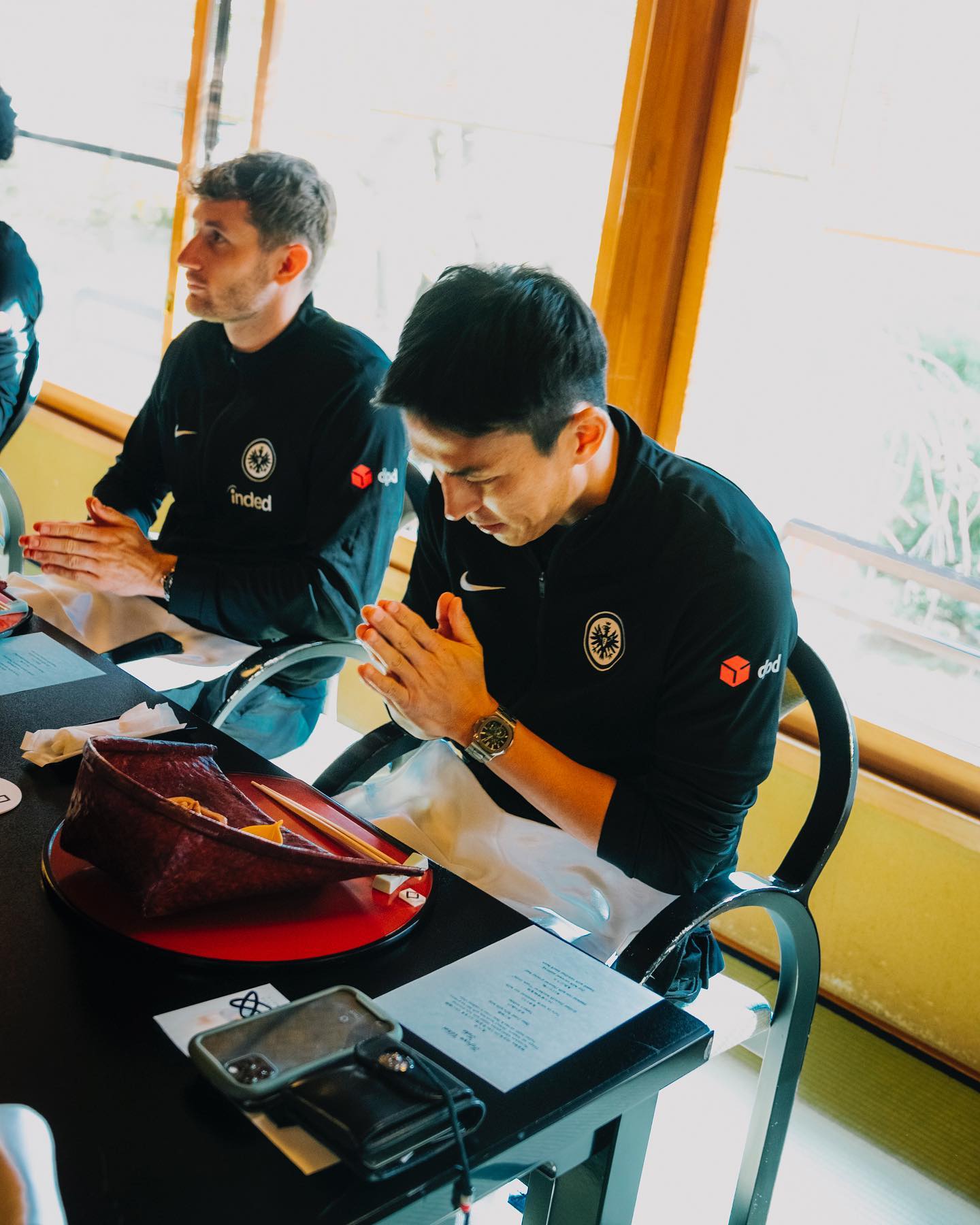 「Danke Japan 🇯🇵」長谷部が日本のファンに感謝🌟日本ツアー終える