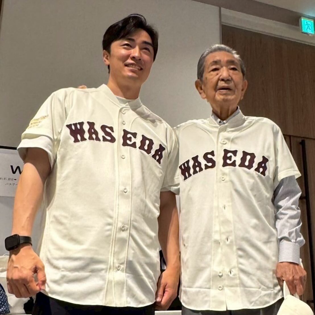 「WASEDAのユニフォームは一生の宝物」東京六大学野球のレジェンドが100周年の早慶戦で始球式！